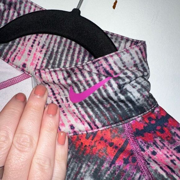 Nike Pro Combat Womens Pink Red Black Abstract Quarter Zip Medium EUC - Picture 4 of 13